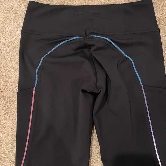 Outdoor Voices FrostKnit 7/8 Legging - Black Rainbow Reflective - Picture 8 of 10